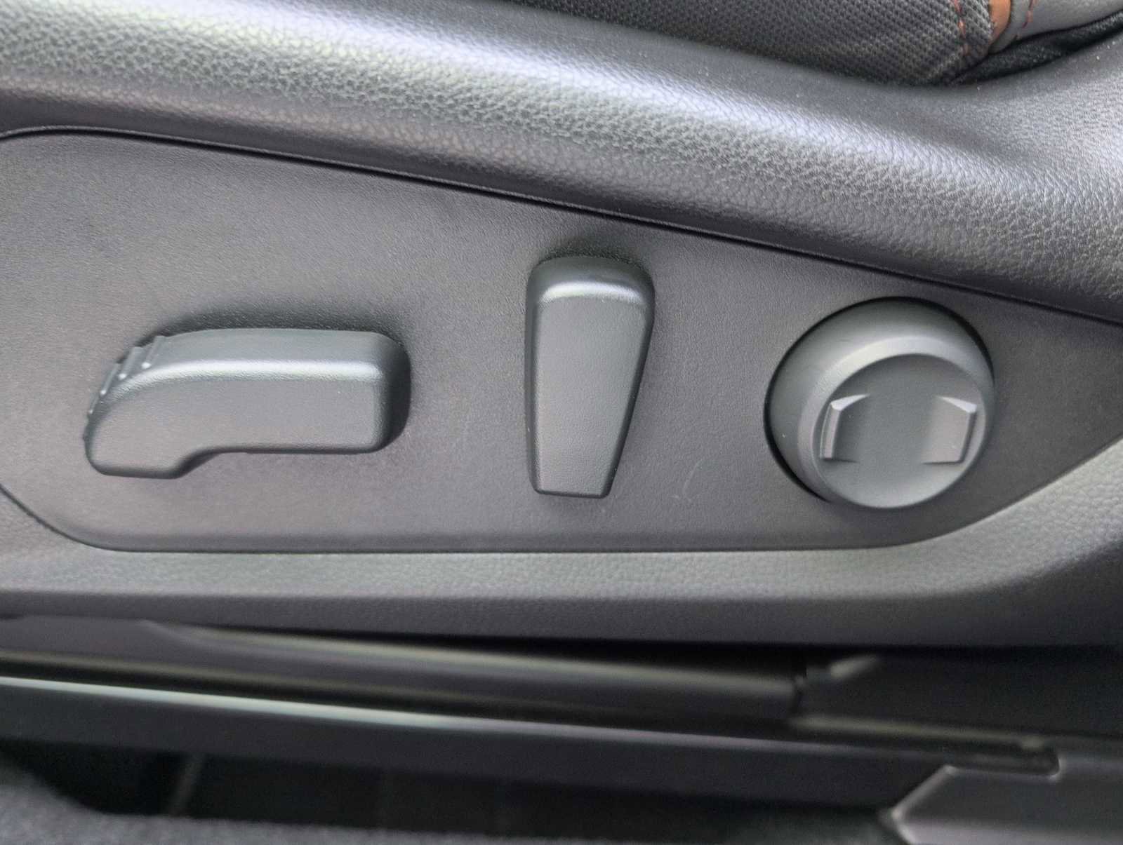 Certified 2025 Subaru Forester Sport image 17