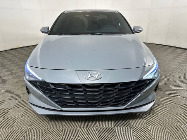 Used 2022 Hyundai Elantra SEL w/ Preferred Accessory Package FWD image 8