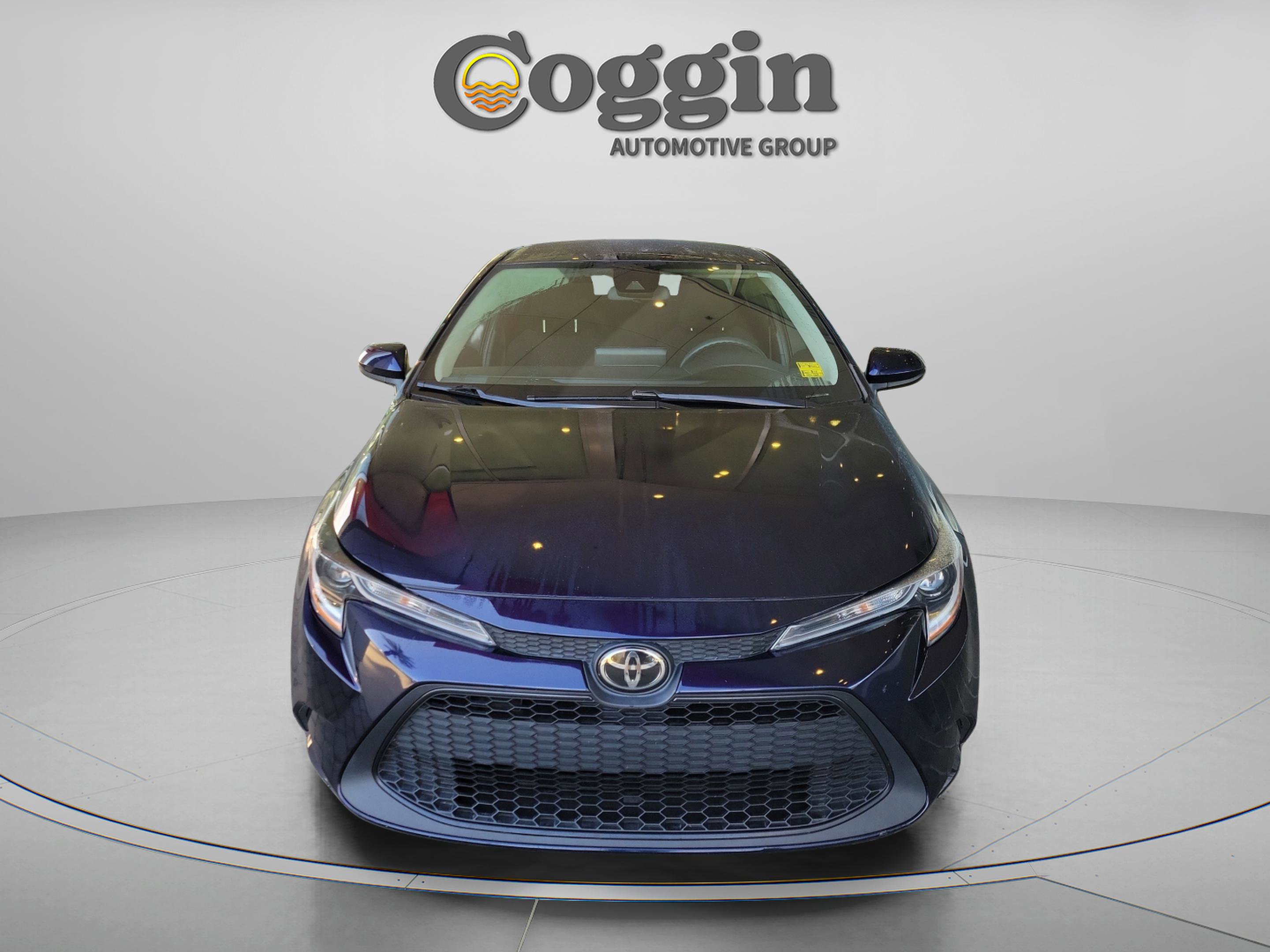 Used 2022 Toyota Corolla LE FWD image 5