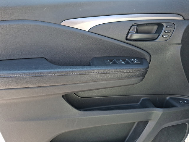 Used 2023 Honda Passport EX-L image 12