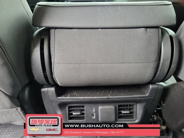 Used 2026 Chevrolet Silverado 1500 RST w/ RST Select Package AWD/4WD image 11