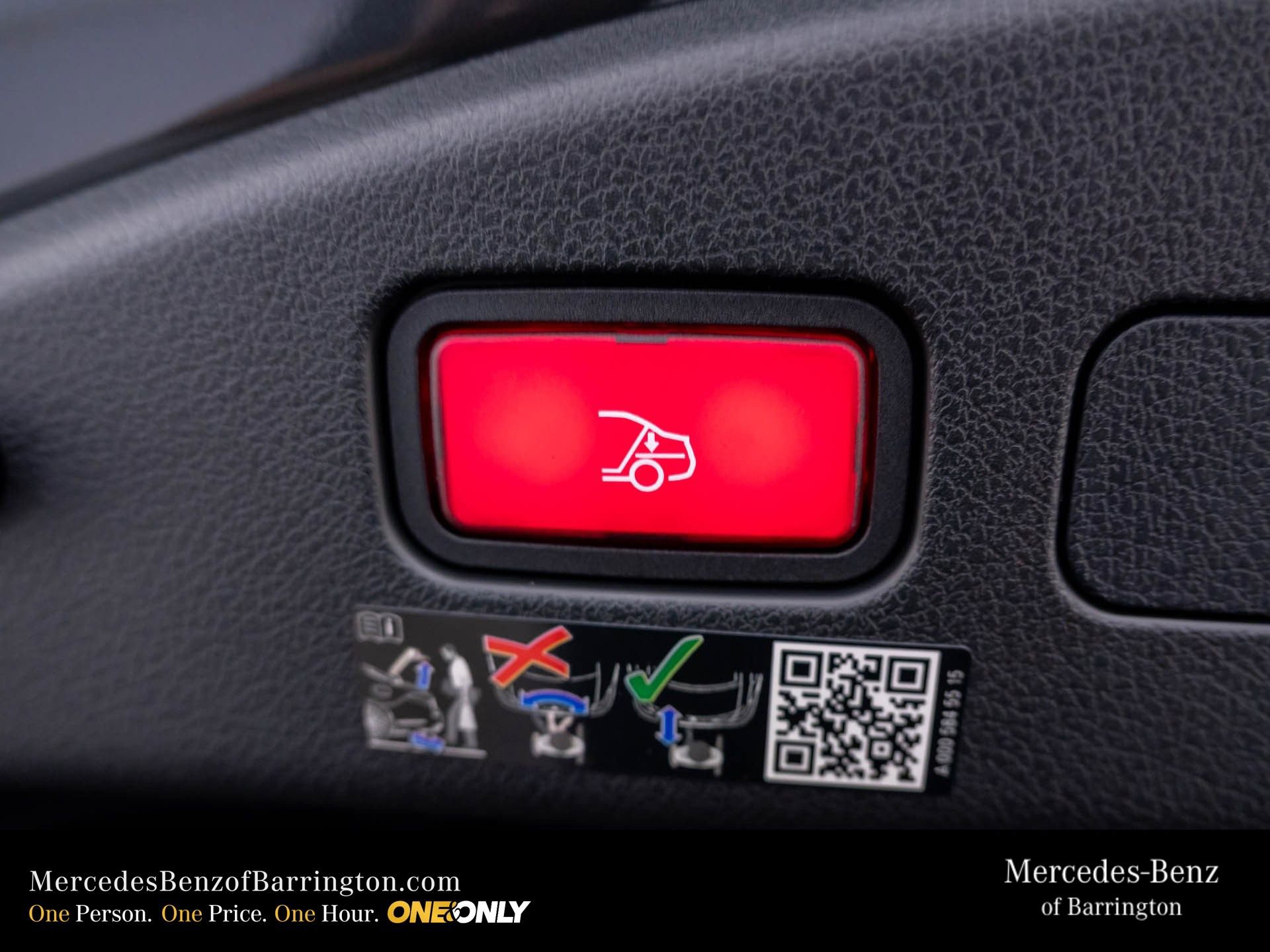 New 2026 Mercedes-Benz CLE 450 4MATIC Cabriolet image 38