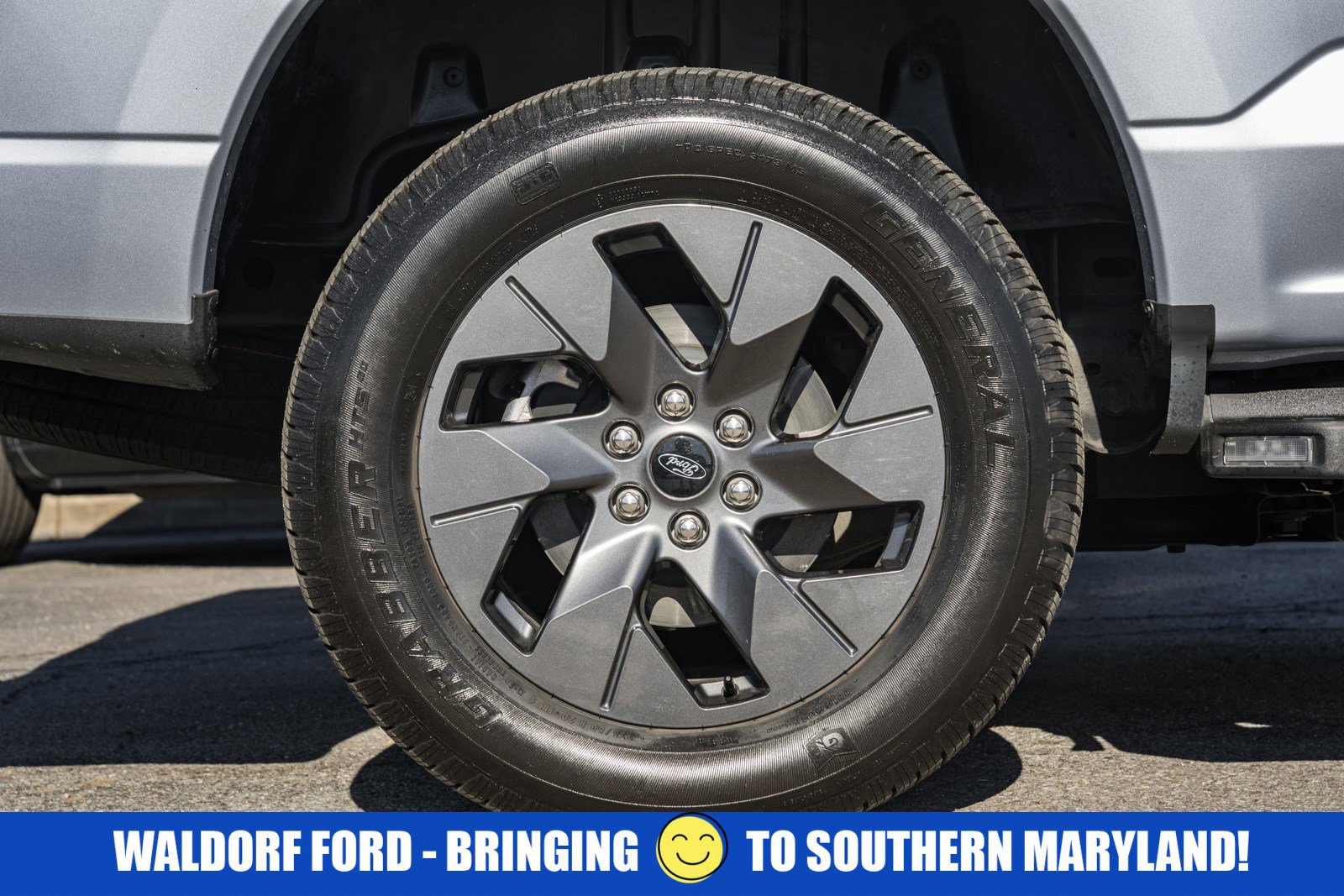 Used 2022 Ford F150 Lightning XLT w/ Equipment Group 312A High image 20