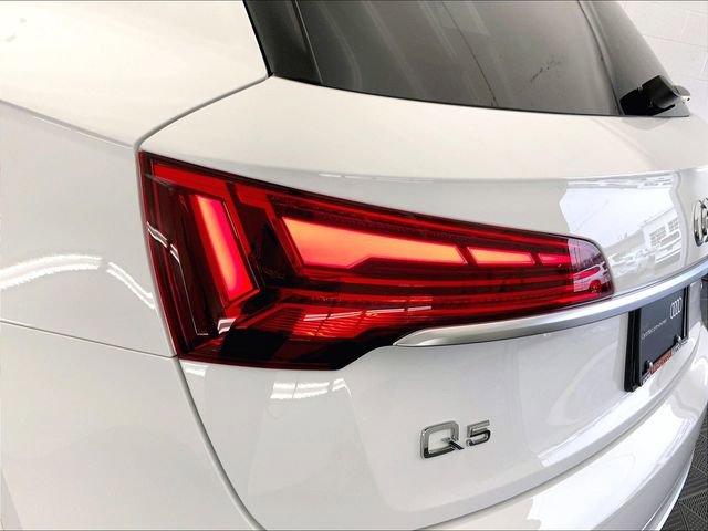 Certified 2023 Audi Q5 2.0T Premium w/ Convenience Package image 28