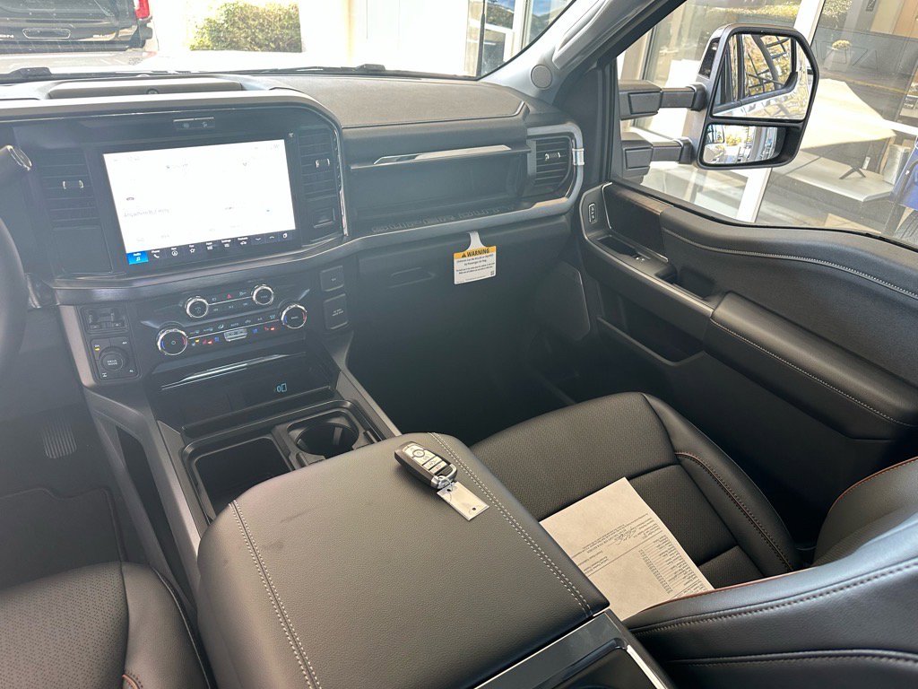 New 2026 Ford F250 Lariat w/ FX4 Off-Road Package image 31