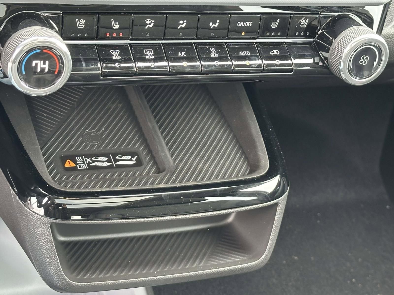 New 2027 Chevrolet Bolt RS w/ Technology Package image 12