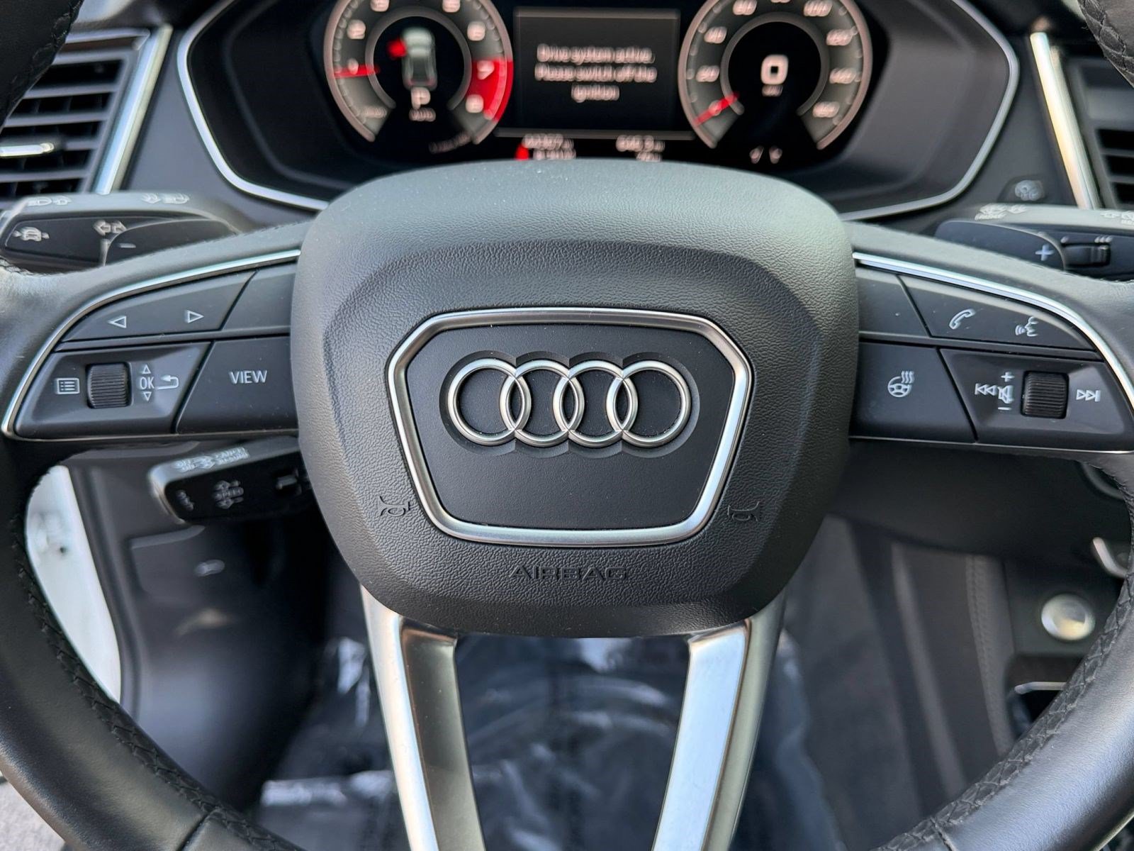 Used 2021 Audi Q5 2.0T Premium Plus w/ Premium Plus Package AWD/4WD image 11