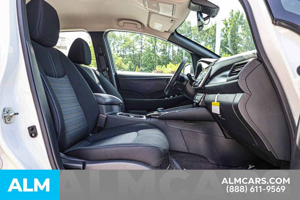 Used 2025 Nissan Leaf SV Plus image 22