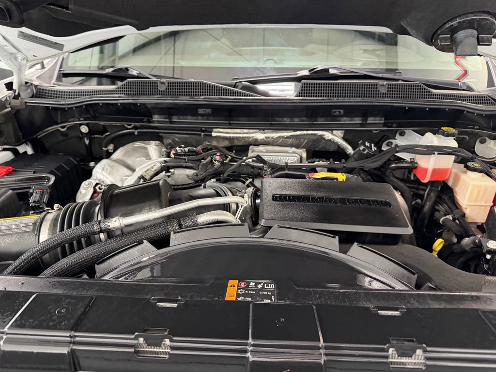 Used 2022 Chevrolet Silverado 3500 LTZ w/ LTZ Plus Package AWD/4WD image 10