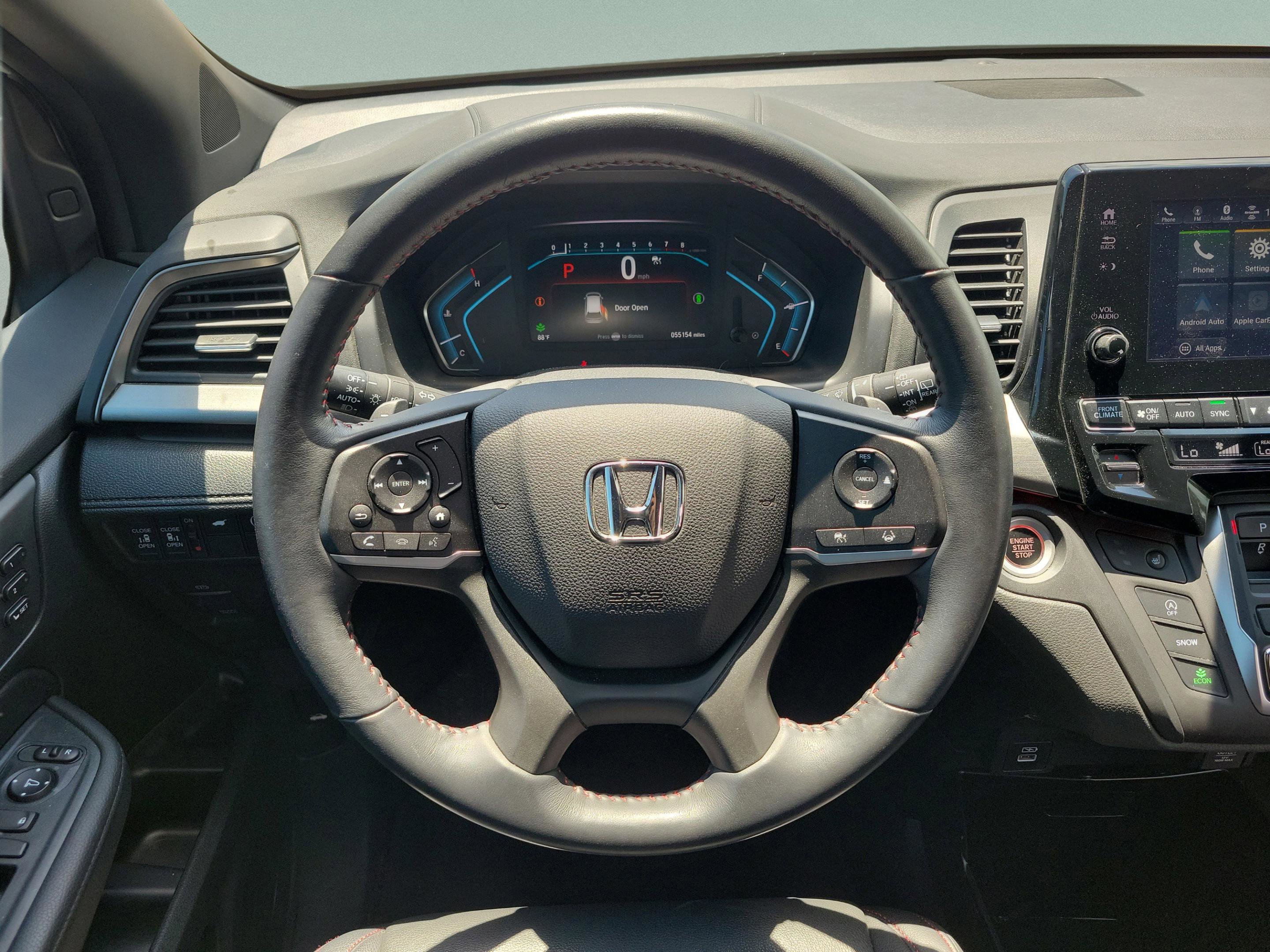 Used 2023 Honda Odyssey Sport image 13