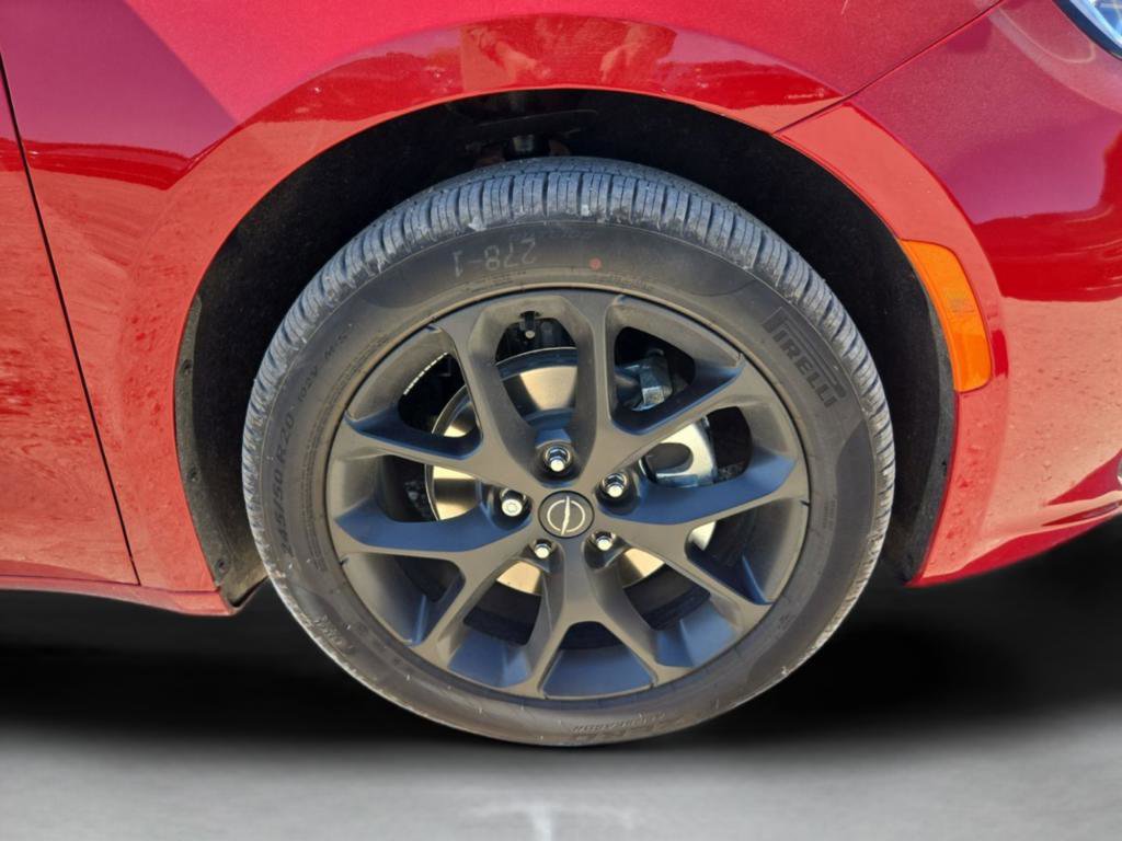 New 2026 Chrysler Pacifica Select w/ S Appearance Package FWD image 33