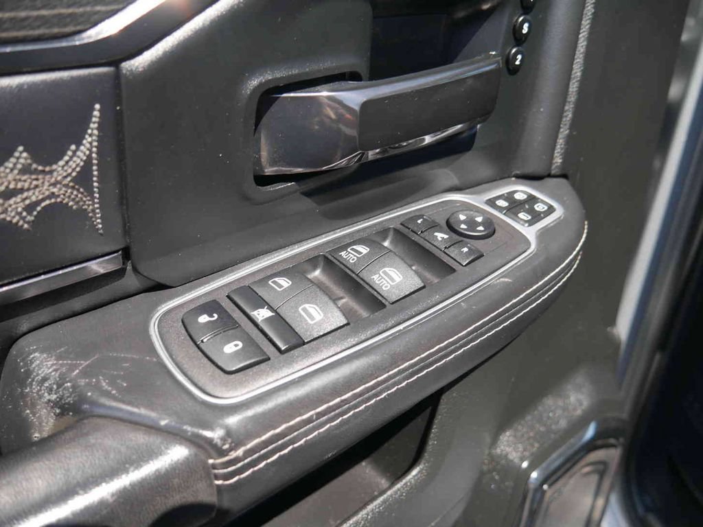Certified 2024 RAM 3500 Limited AWD/4WD image 34