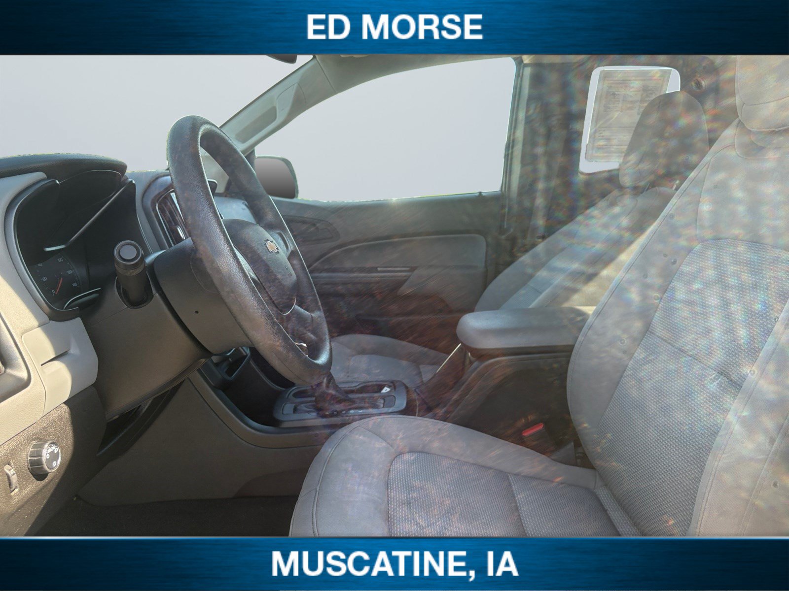 Used 2022 Chevrolet Colorado W/T RWD image 13