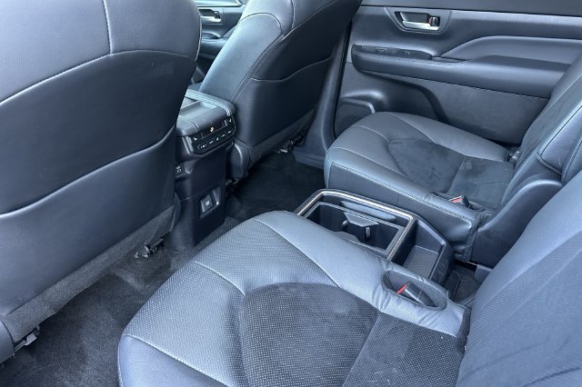 Used 2025 Toyota Grand Highlander AWD Hybrid image 14