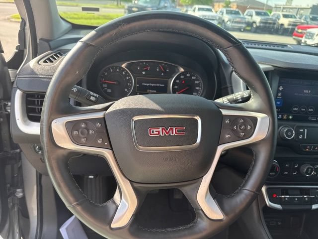 Used 2024 GMC Terrain SLT AWD/4WD image 16