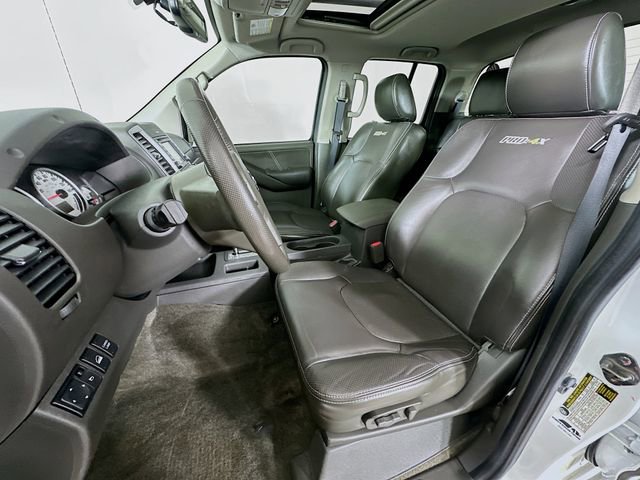 Used 2013 Nissan Frontier PRO-4X w/ Pro-4x Luxury Pkg image 27