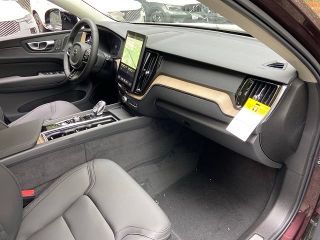 New 2026 Volvo XC60 T8 Plus w/ Protection Package Premier AWD/4WD image 18