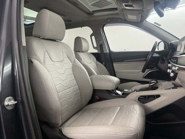 Used 2022 Kia Telluride SX w/ SX Prestige Package image 13