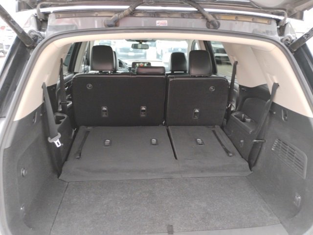 Used 2022 Nissan Pathfinder SL image 8