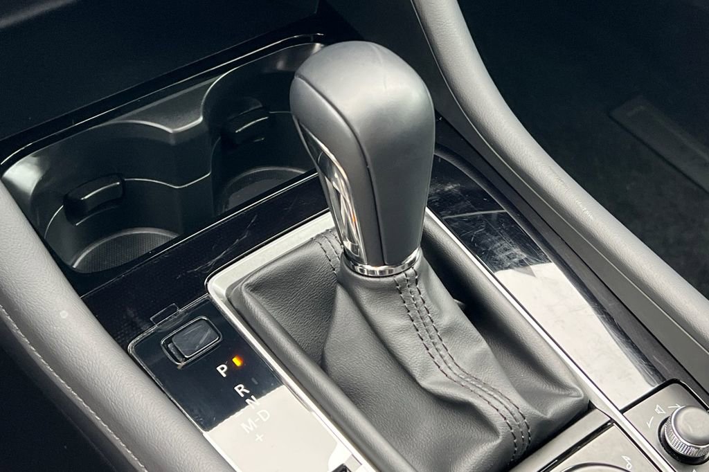 Certified 2025 MAZDA MAZDA3 s Sport image 24