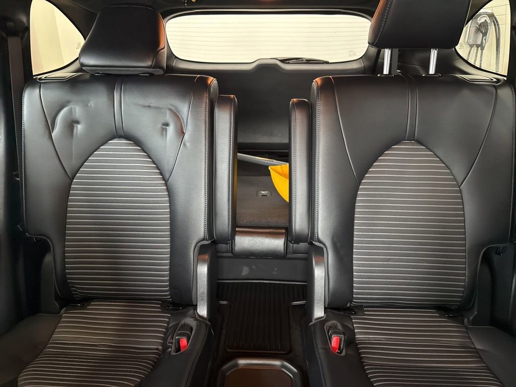 Used 2023 Toyota Highlander XSE image 14