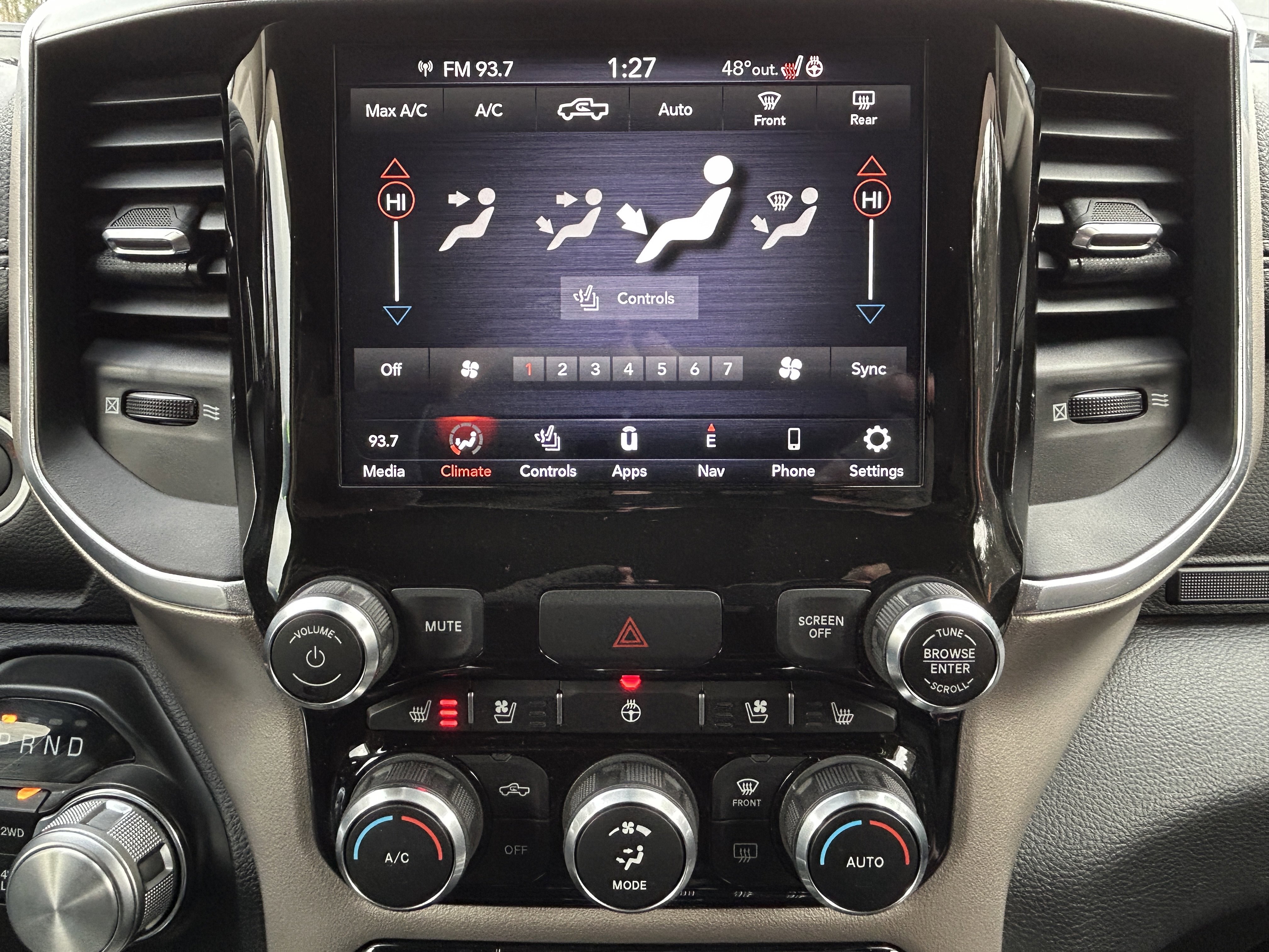 Certified 2021 RAM 1500 Laramie image 32