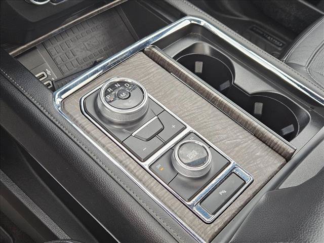 Used 2019 Ford Expedition Limited AWD/4WD image 12
