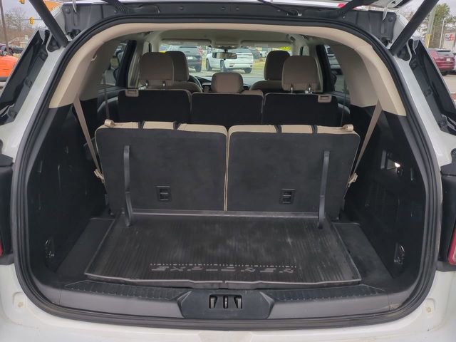 Used 2020 Ford Explorer 4WD w/ Class III Trailer Tow Package image 13