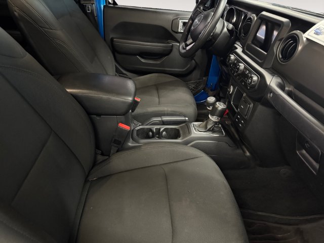 Used 2022 Jeep Gladiator Sport AWD/4WD image 4
