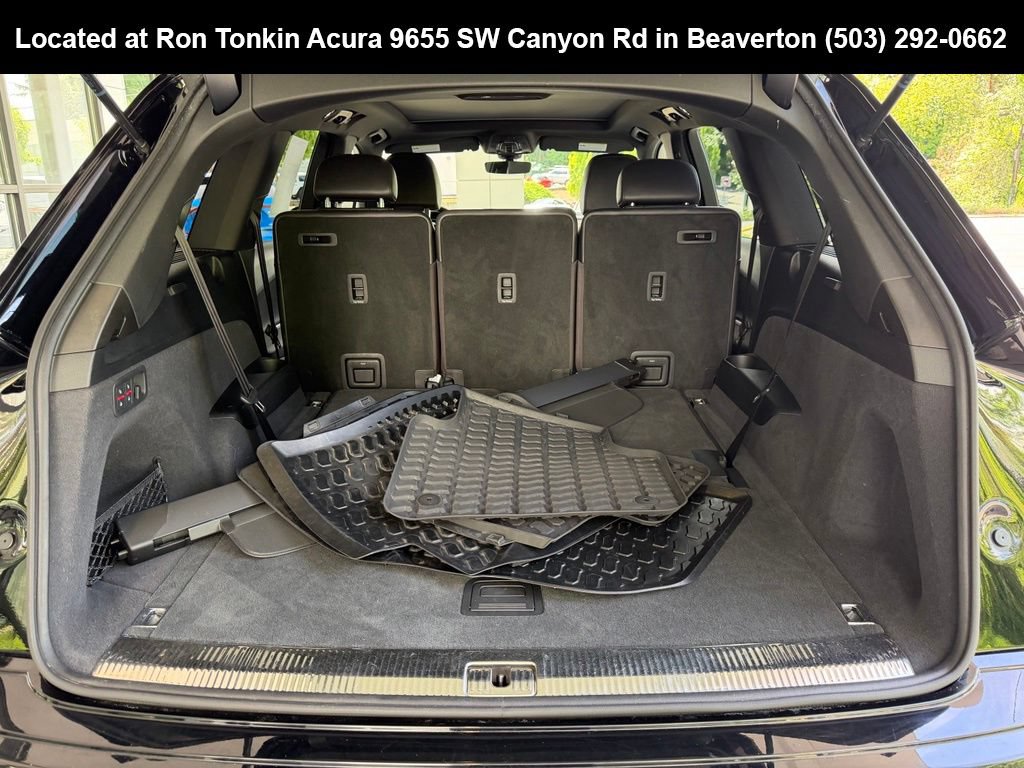 Used 2019 Audi Q7 3.0T Premium w/ Cold Weather Package AWD/4WD image 10