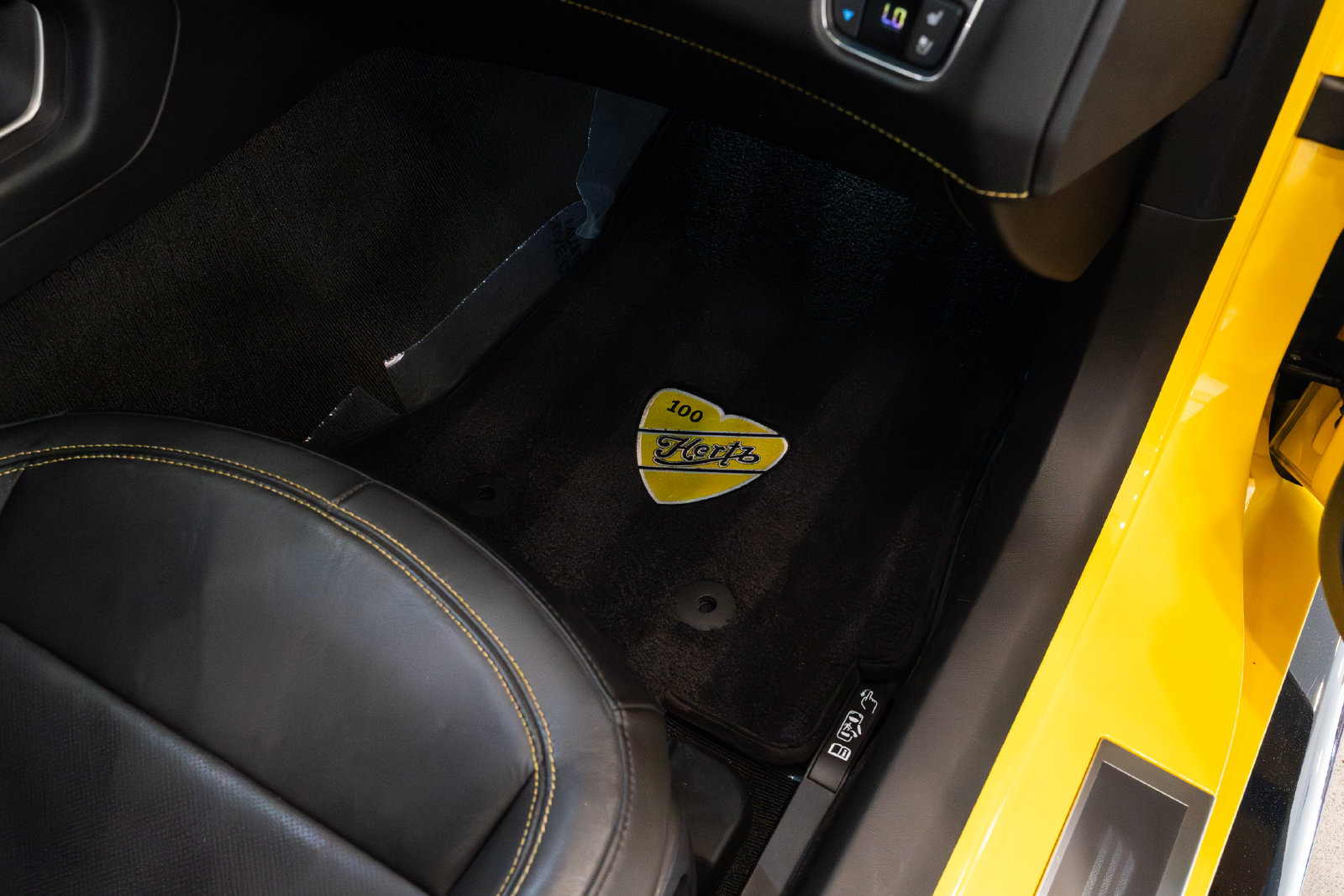 Used 2019 Chevrolet Corvette Z06 RWD image 25