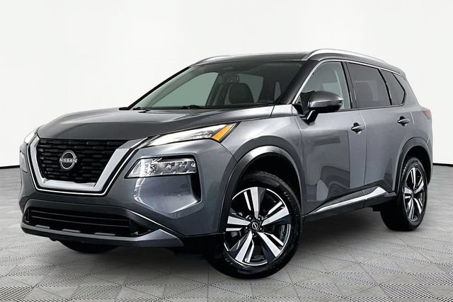 Used 2023 Nissan Rogue SL FWD image 3