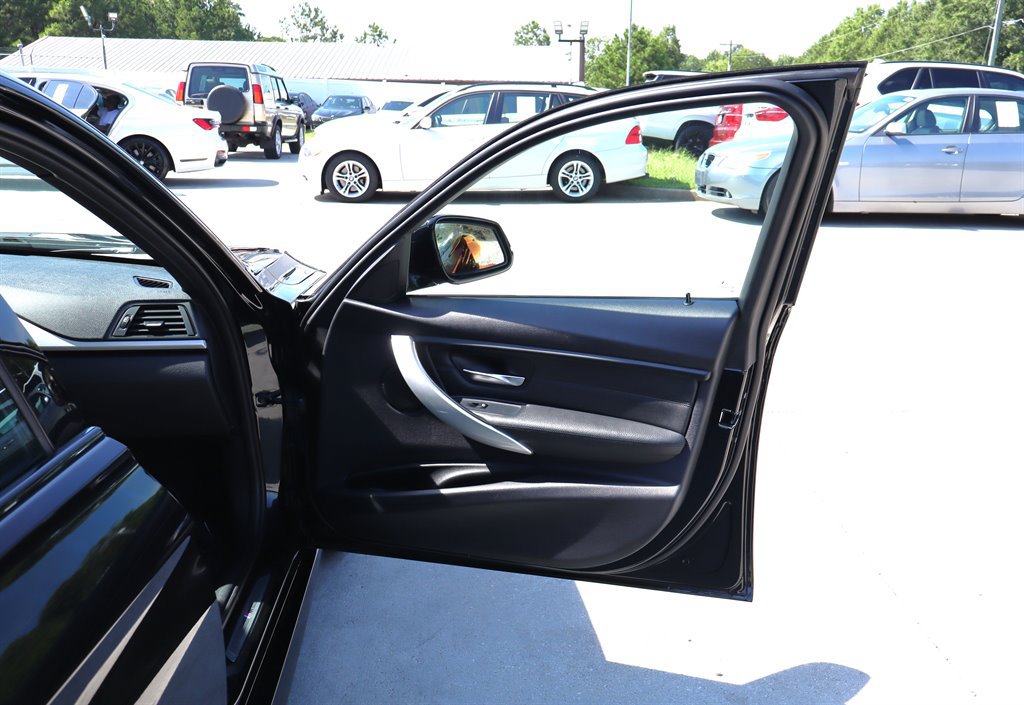 Used 2014 BMW 335i Sedan RWD image 35