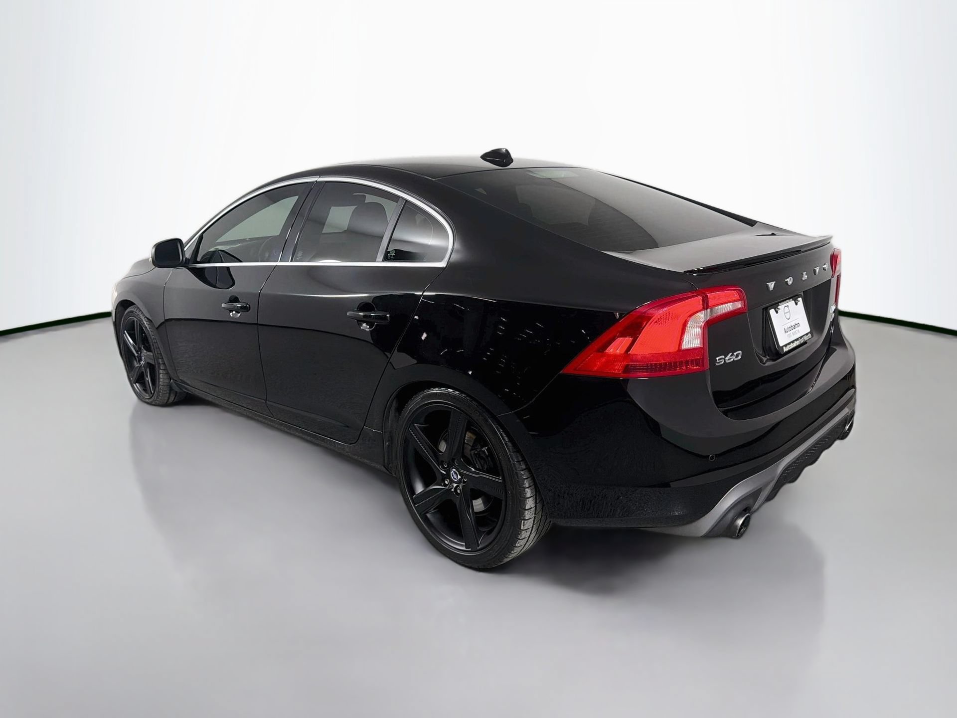 Used 2016 Volvo S60 T6 R-Design w/ Convenience Package AWD/4WD image 8