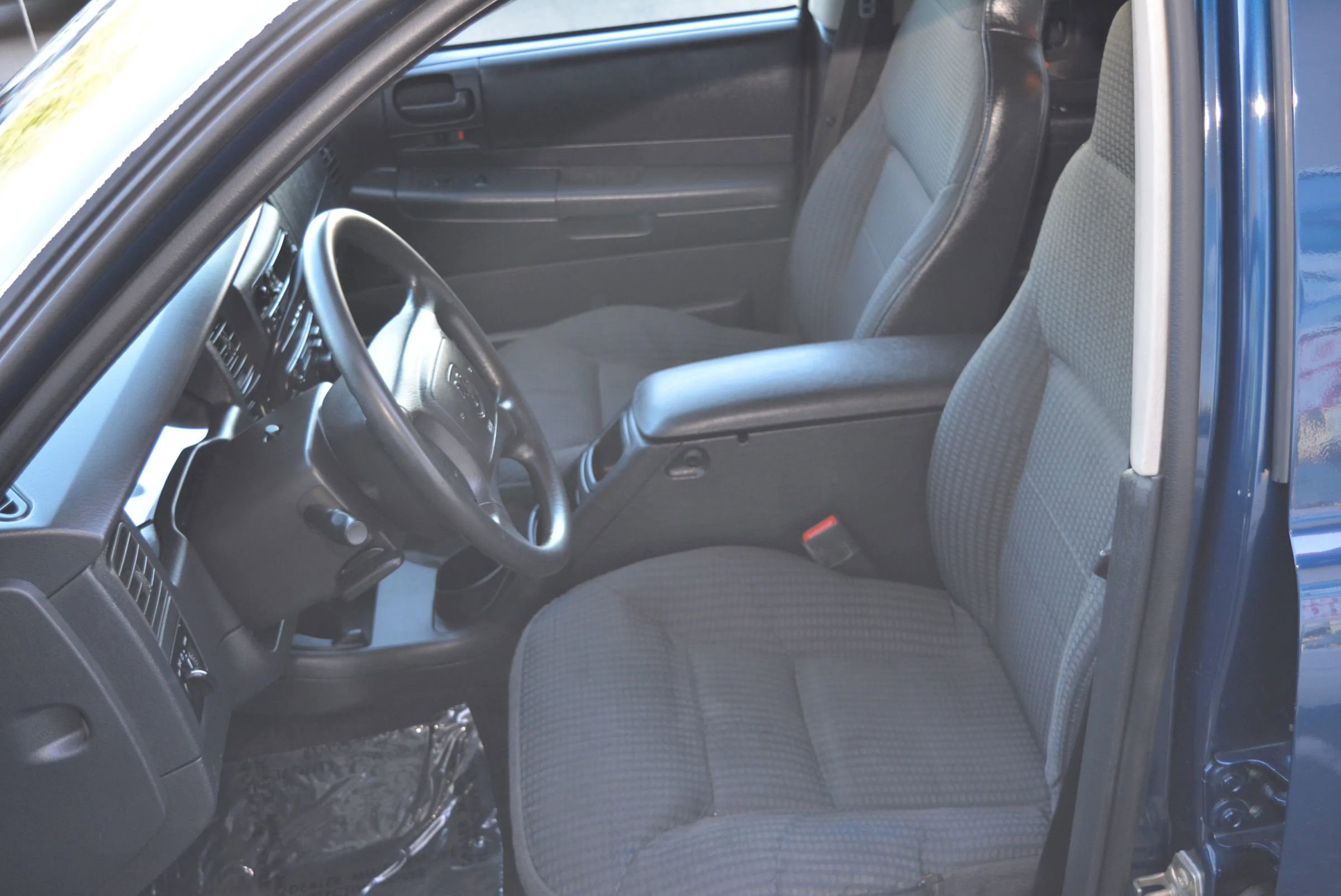 Used 2003 Dodge Durango Sport image 11