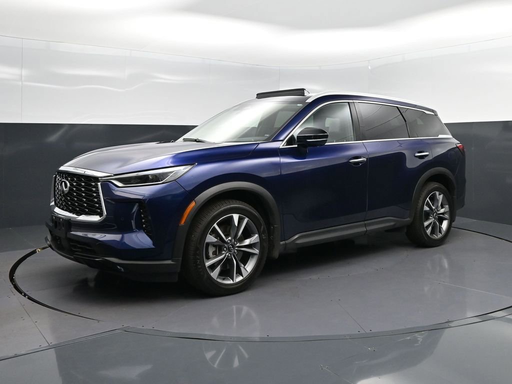 Used 2023 INFINITI QX60 Luxe w/ Cargo Package AWD/4WD image 3