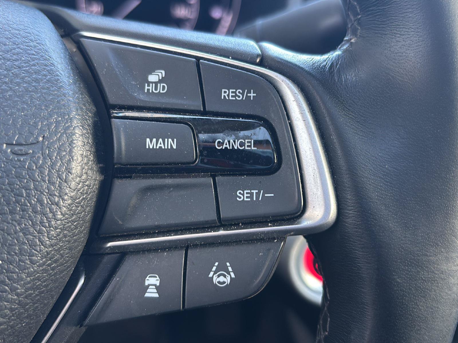 Used 2020 Honda Accord Touring image 8