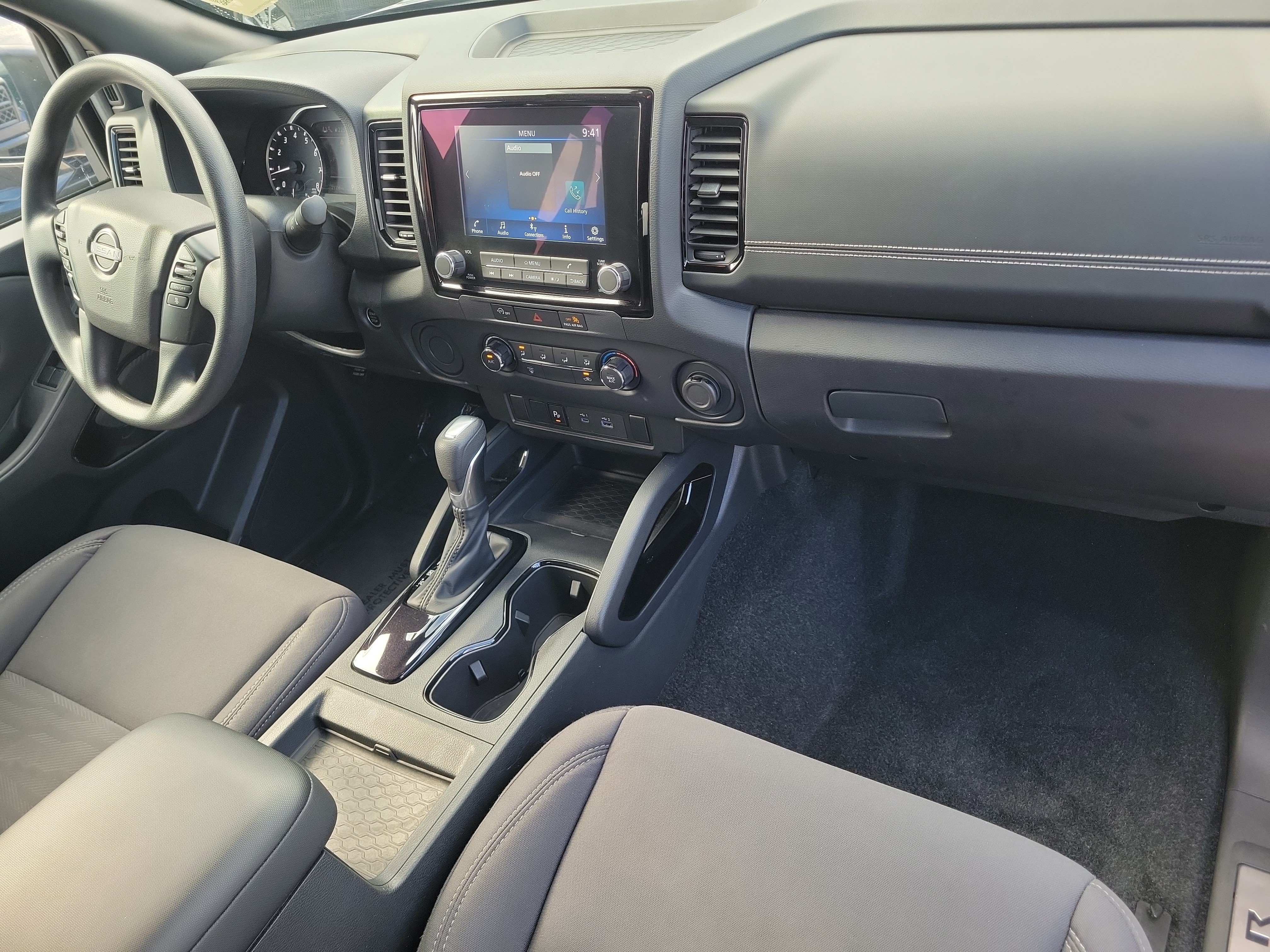 Used 2023 Nissan Frontier SV w/ Midnight Edition Package RWD image 13
