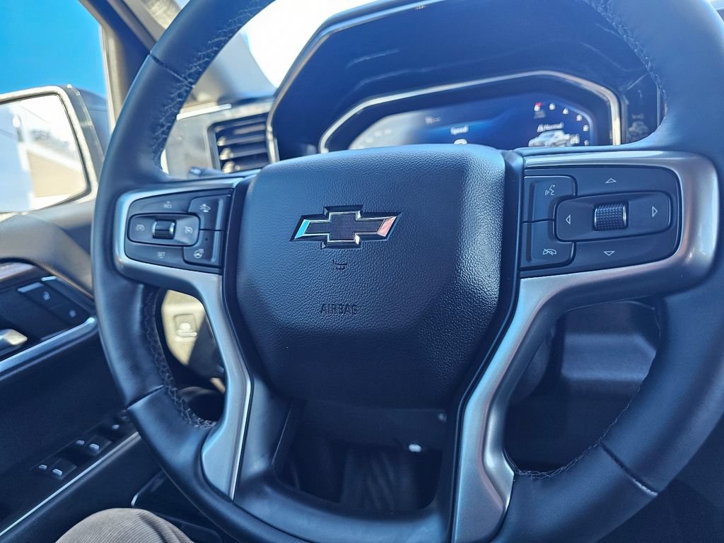 Used 2024 Chevrolet Silverado 1500 RST w/ Z71 Off-Road Package AWD/4WD image 16