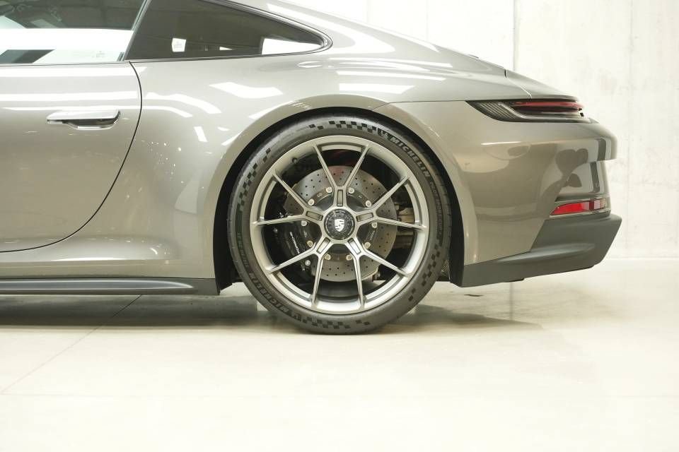 Certified 2023 Porsche 911 GT3 RWD image 46