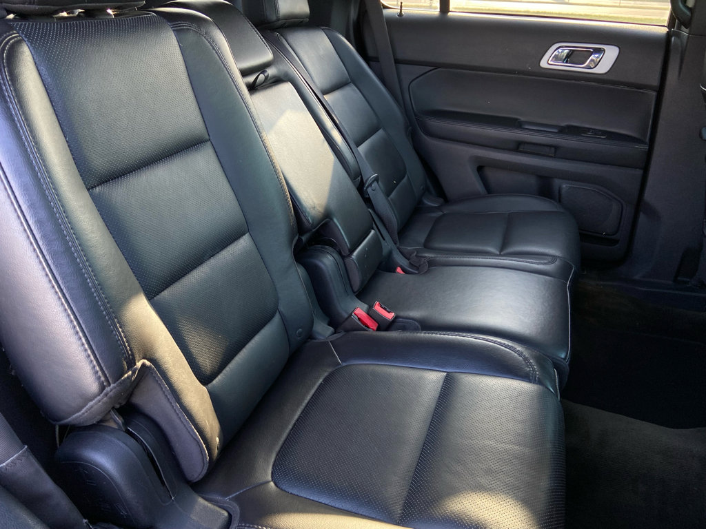 Used 2014 Ford Explorer Limited w/ Equipment Group 301A image 13
