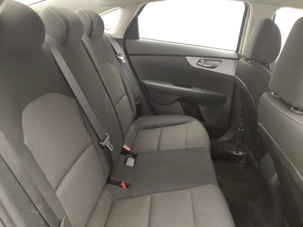 Used 2022 Kia Forte LXS FWD image 19