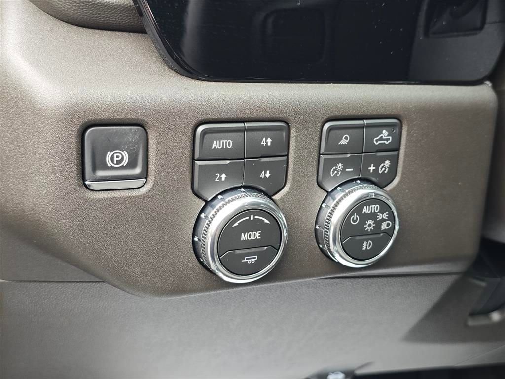 New 2026 GMC Sierra 2500 SLT w/ SLT Premium Package image 9