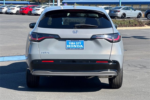 New 2026 Honda HR-V EX-L image 5