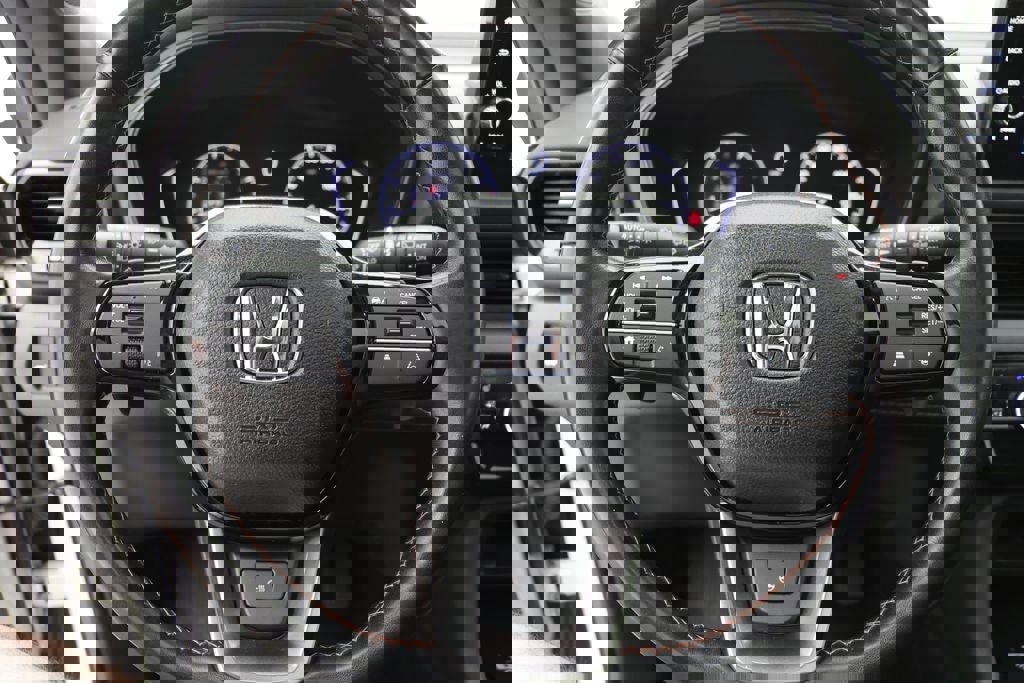 Used 2024 Honda Pilot TrailSport image 22