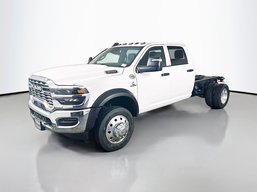New 2026 RAM 4500 Tradesman w/ Chrome Appearance Group RWD image 3