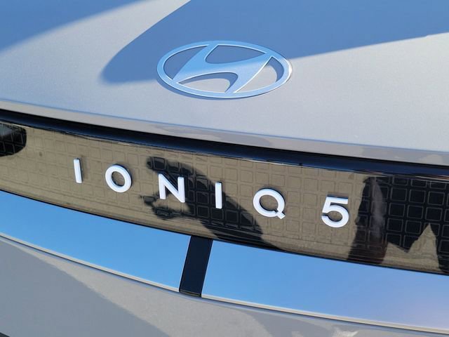 New 2026 Hyundai Ioniq 5 SE image 24