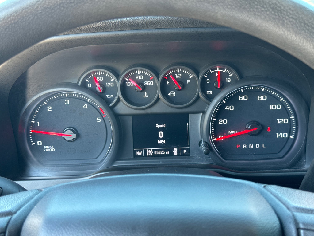 Used 2022 Chevrolet Silverado 2500 Custom w/ Custom Value Package AWD/4WD image 27