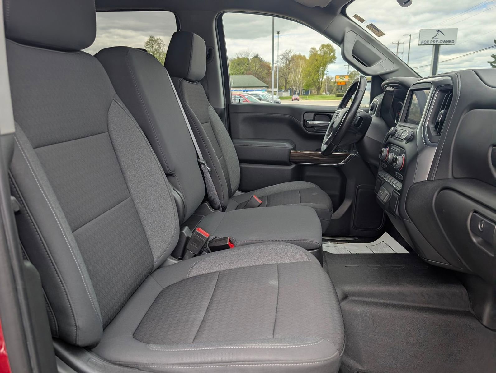 Used 2022 Chevrolet Silverado 1500 RST AWD/4WD image 31