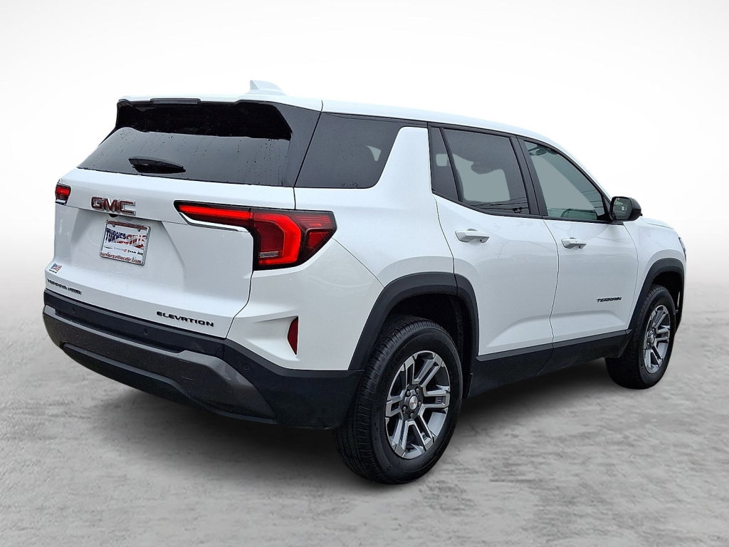 Used 2026 GMC Terrain Elevation image 5